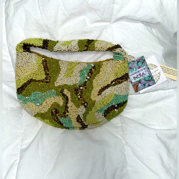 Viral Green Beaded/sequin Bag NWT - Picture 3 of 5